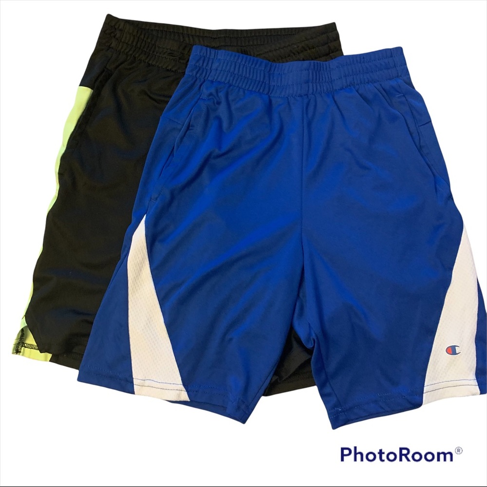 Champion shorts, boys 10-12